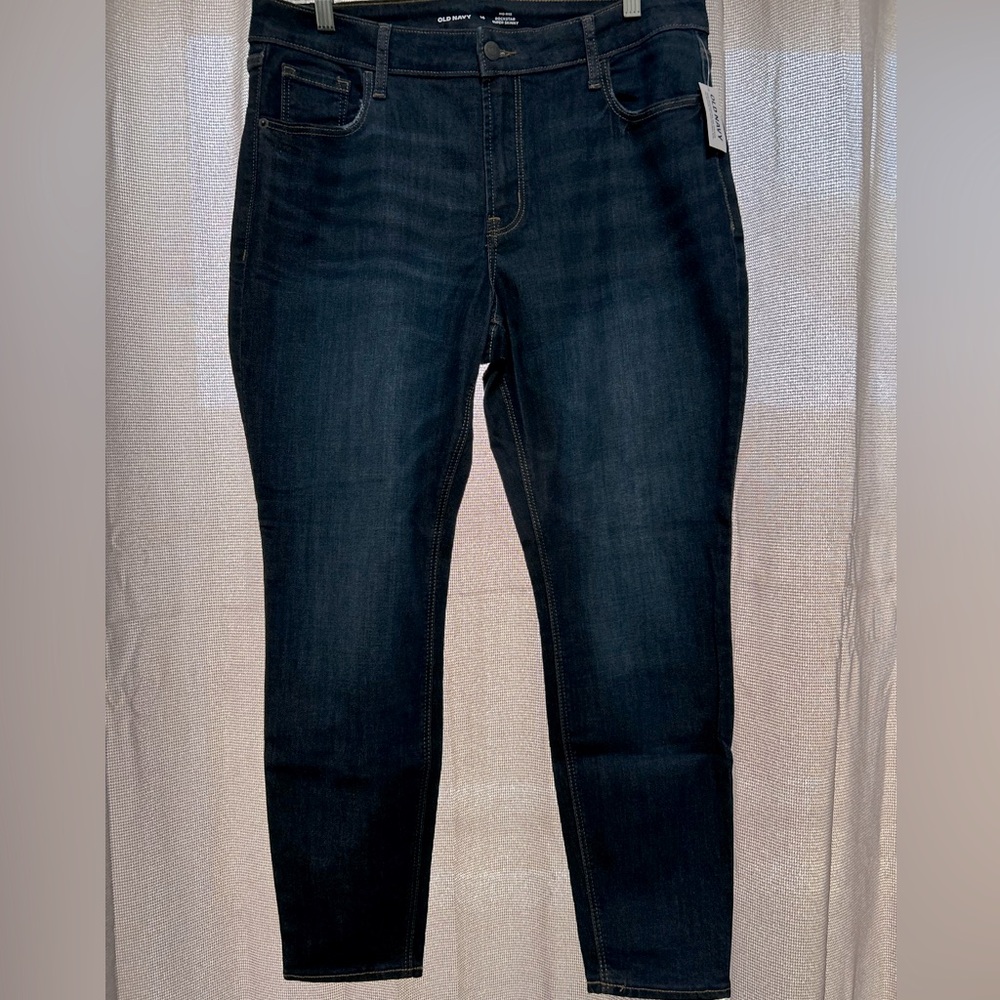 Women’s Mid-Rise Rockstar Super Skinny Jeans (1)